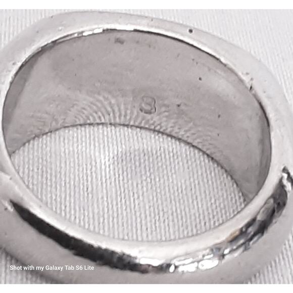 Silver Tone Smooth Polished Ring Size 8 - Picture 6 of 7